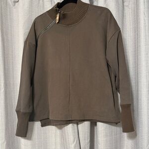 BKE Brown Sweatshirt with Ribbed Collar